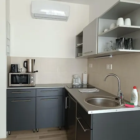 Apartment Ujhely Apartmanhaz Siofok