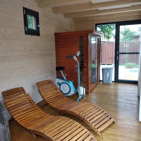 Ujhely Apartmanhaz Apartment *