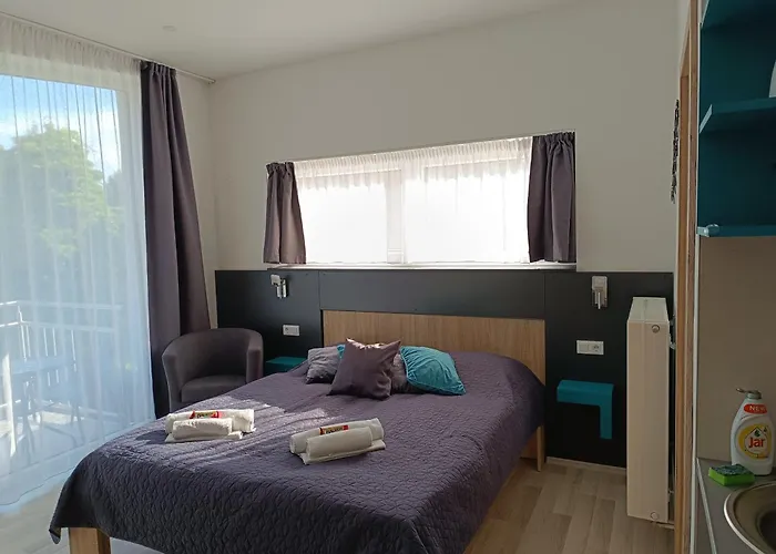 újhely * Siófok