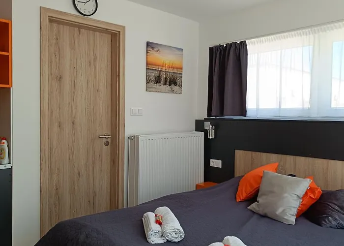 újhely Apartman