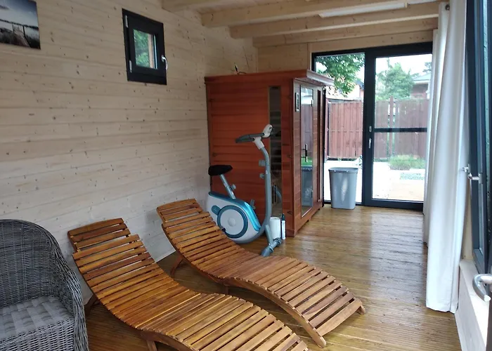 újhely Apartman *